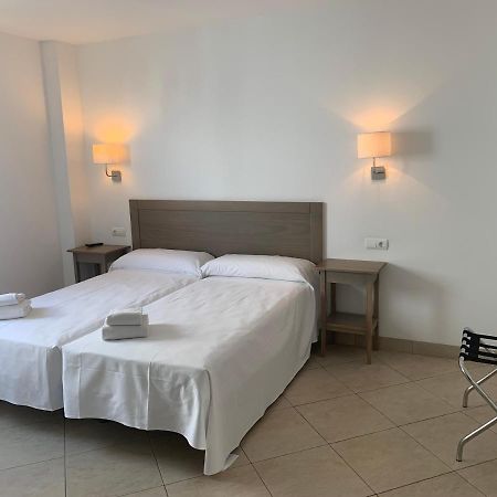 Hostal Tarifa -Recepcion Abierta Las 24H- ภายนอก รูปภาพ