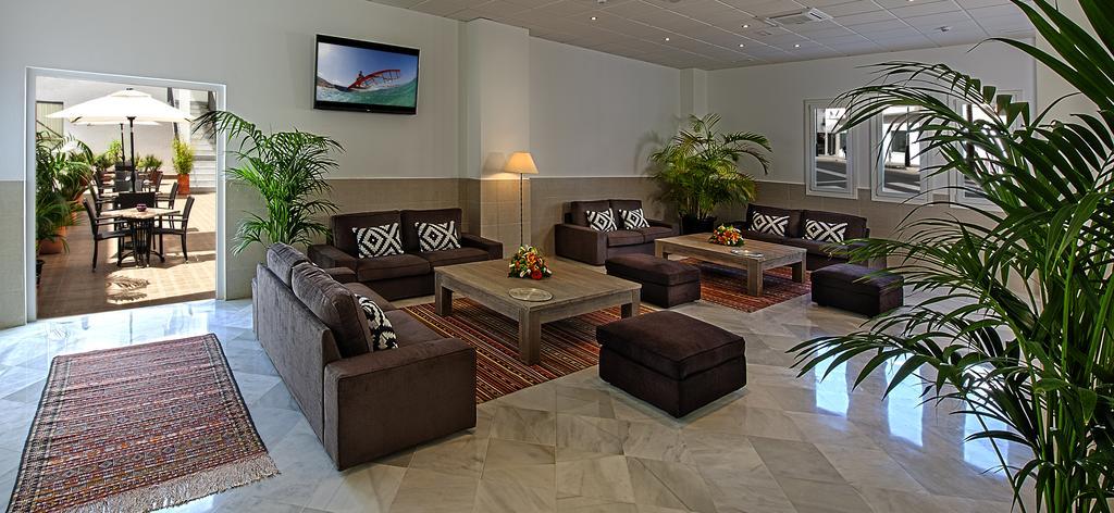Hostal Tarifa -Recepcion Abierta Las 24H- ภายนอก รูปภาพ