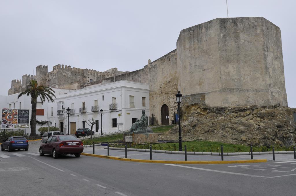 Hostal Tarifa -Recepcion Abierta Las 24H- ภายนอก รูปภาพ