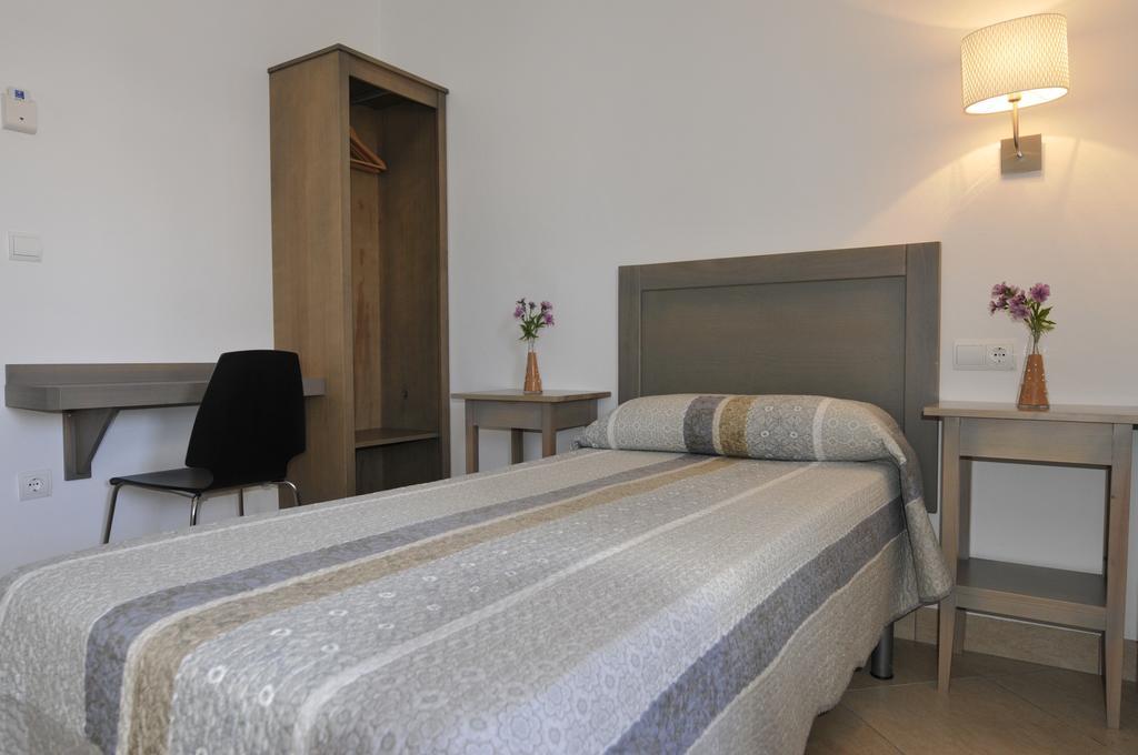 Hostal Tarifa -Recepcion Abierta Las 24H- ภายนอก รูปภาพ