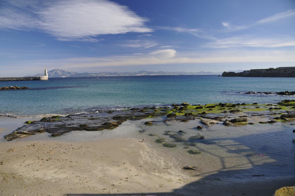 Hostal Tarifa -Recepcion Abierta Las 24H- ภายนอก รูปภาพ
