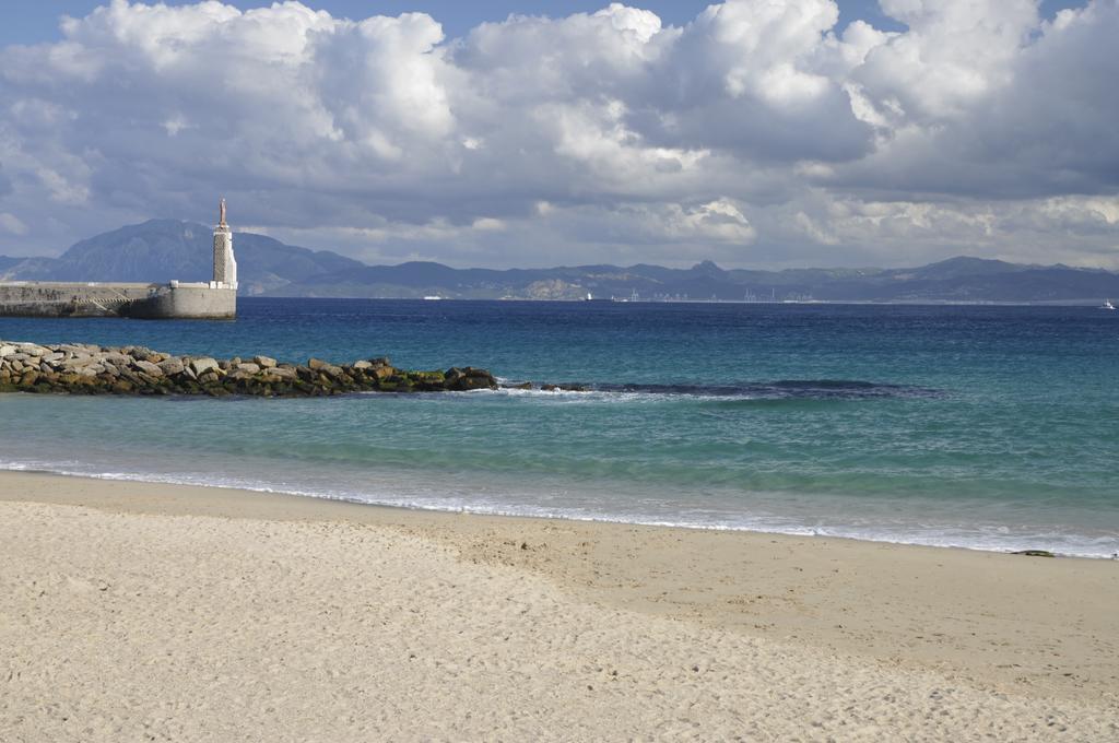 Hostal Tarifa -Recepcion Abierta Las 24H- ภายนอก รูปภาพ